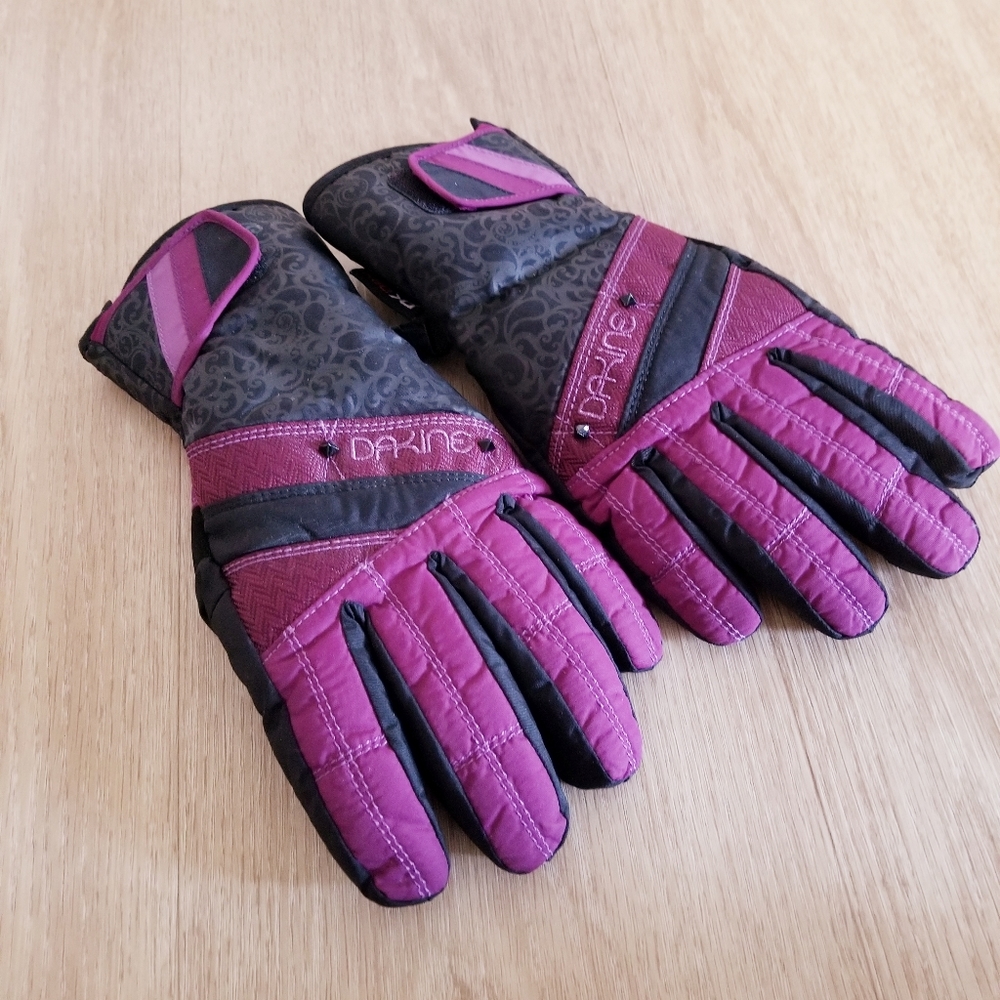 Dakine insulated snow ski gloves Small
